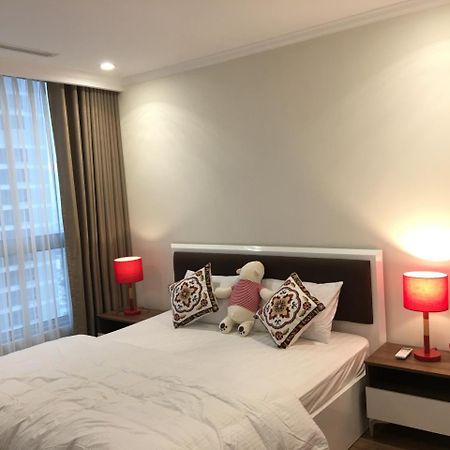 Vinhomes Central Park Jack Hai Luxury Service Apartment Хошимін Екстер'єр фото