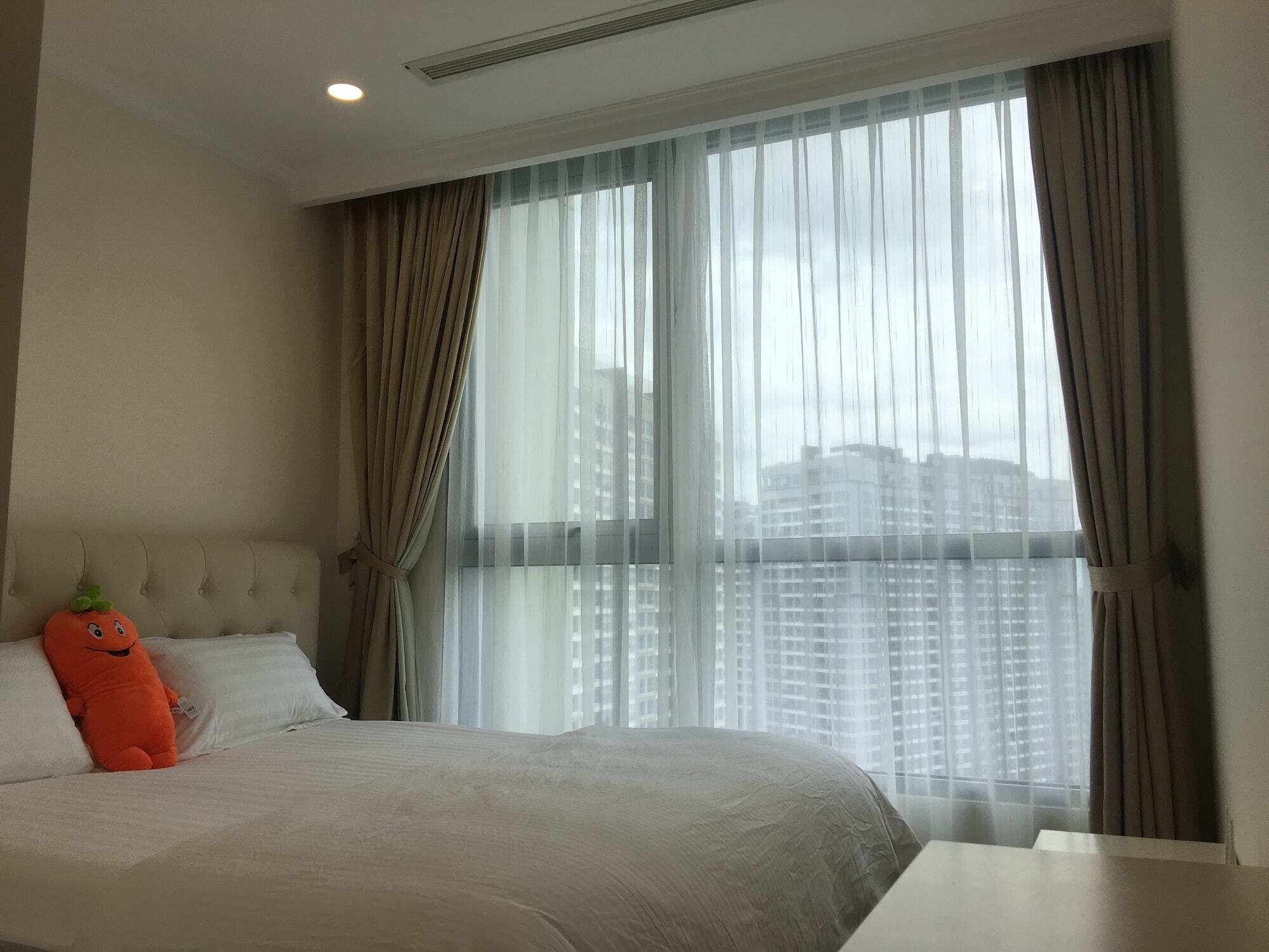 Vinhomes Central Park Jack Hai Luxury Service Apartment Хошимін Екстер'єр фото