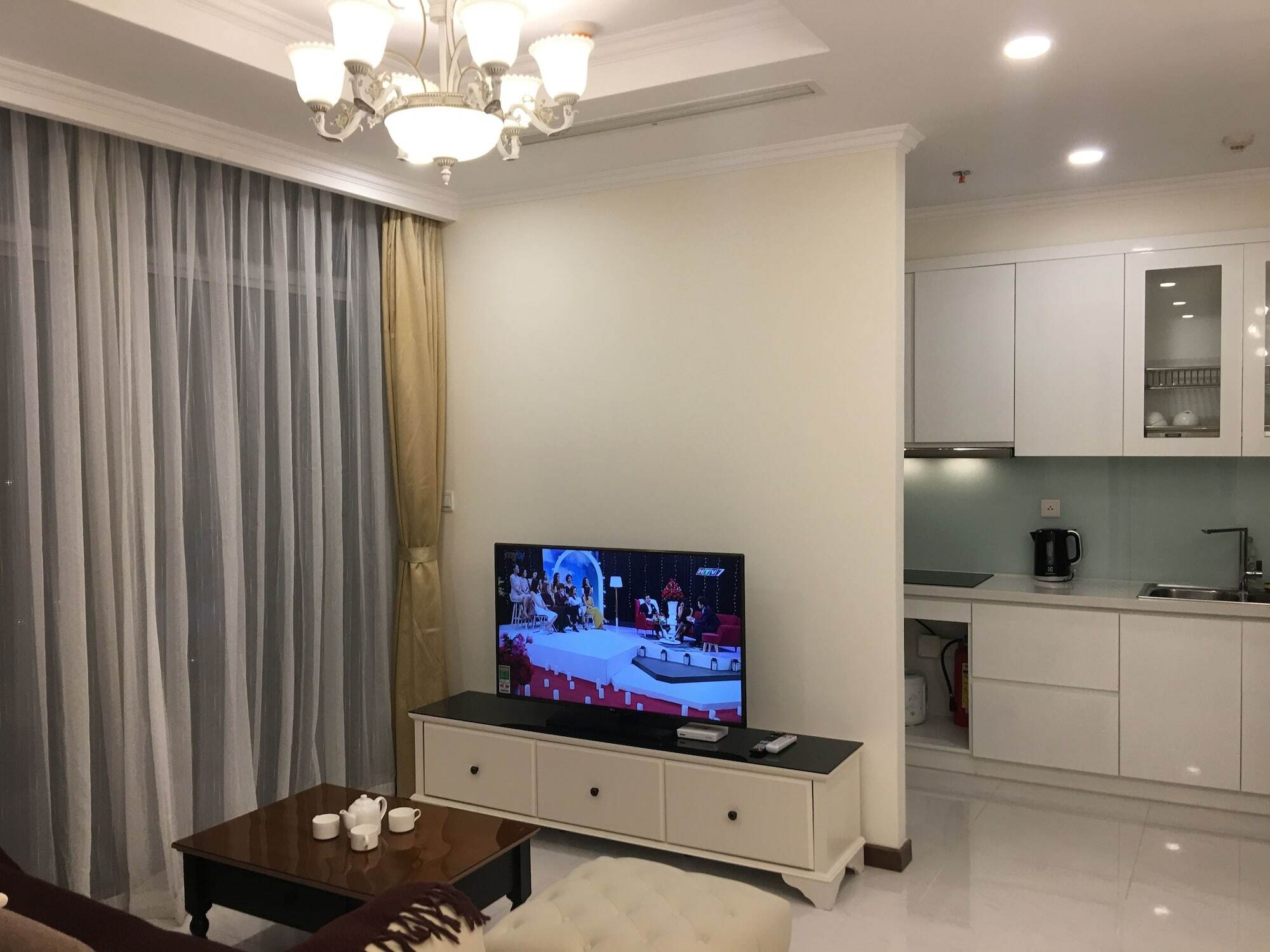 Vinhomes Central Park Jack Hai Luxury Service Apartment Хошимін Екстер'єр фото